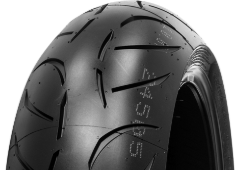 Nahaufnahme der Lauffläche Metzeler Sportec M7 RR 200/55ZR17 (78 W) Rear TL M/C