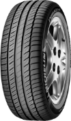 Nahaufnahme der Lauffläche Michelin PRIMACY HP 235/55 R17 99 W MO