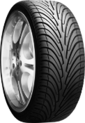 Nahaufnahme der Lauffläche Roadstone N3000 245/40 R17 91 W