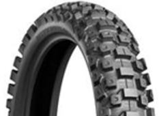 Nahaufnahme der Lauffläche Bridgestone M 604 110/80-19 59 M Rear TT NHS