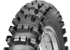 Nahaufnahme der Lauffläche Mitas C-04 130/90-18 69 N Rear TT NHS Leisure