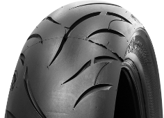 Nahaufnahme der Lauffläche Avon AV72 Cobra 190/60 R17 78 H Rear TL