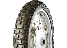 Nahaufnahme der Lauffläche Maxxis M6034 4.60-18 63 P Rear TT NHS