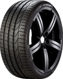 Nahaufnahme der Lauffläche Pirelli P Zero Silver 245/40 R19 98 Y