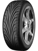 Nahaufnahme der Lauffläche Petlas Velox Sport PT711 185/55 R14 80 V